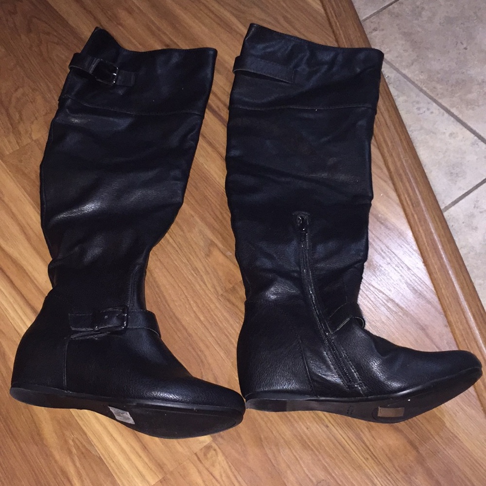 NWT black over the knee Aldo boots